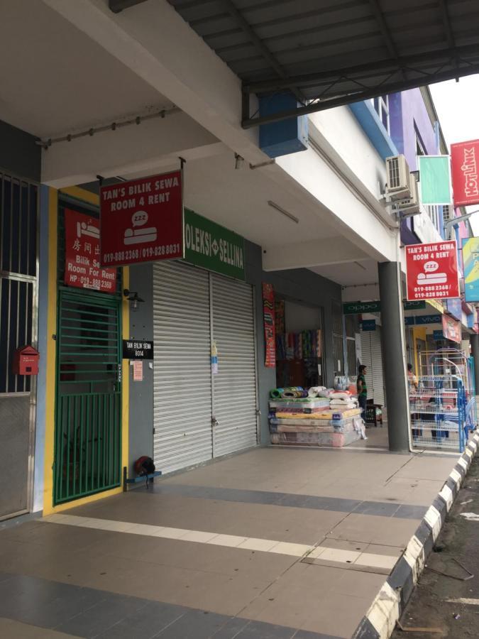 Tan'S Sibu Jaya Homestay Rumah Ganggu Buitenkant foto