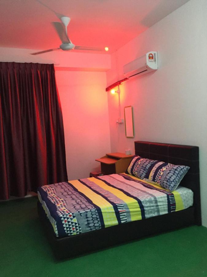 Tan'S Sibu Jaya Homestay Rumah Ganggu Buitenkant foto
