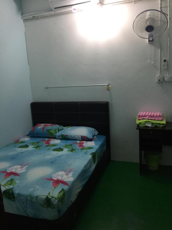 Tan'S Sibu Jaya Homestay Rumah Ganggu Buitenkant foto